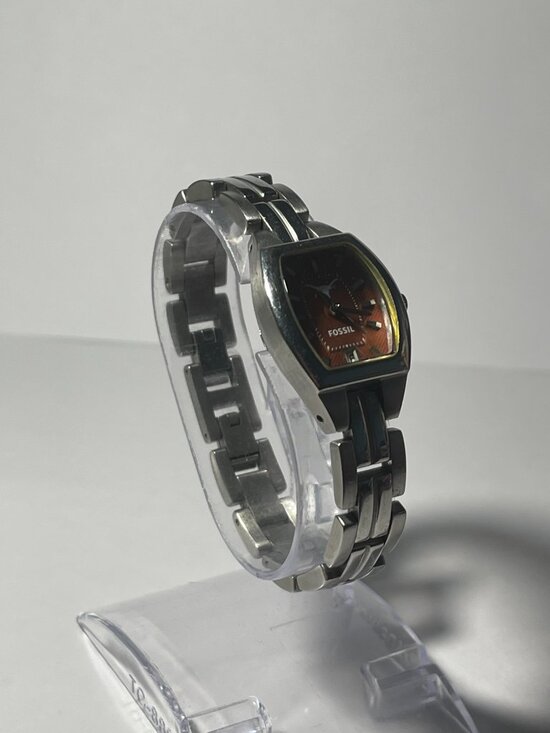 Texas Longhorns NCAA Stainless-Steel Bracelet Watch by Fossil main image 4